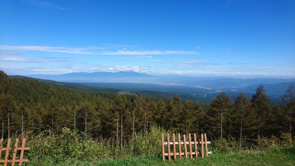 「しらびそ高原」の景色